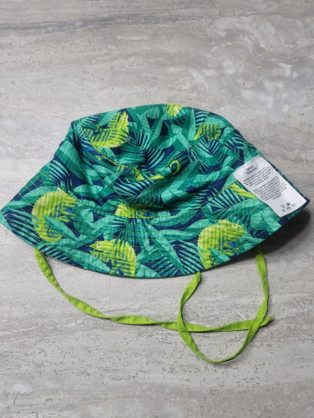 #678 FREE W PURCHASE Tropical Scene Todder 3T Hat